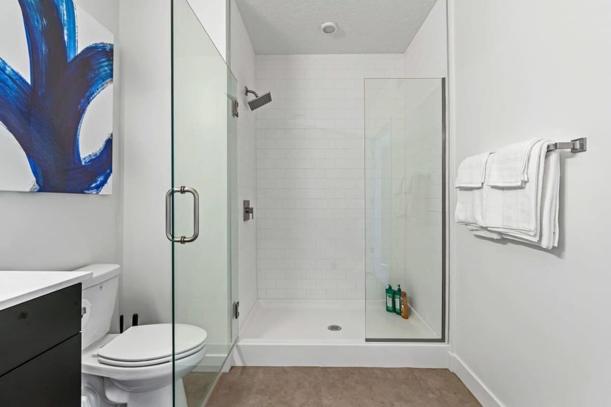 Апартаменти 2Br Luxury Urban Escape Balcony & Fitness Center Солт-Лейк-Сіті Екстер'єр фото